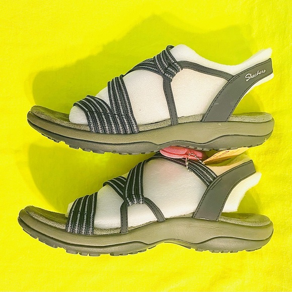 Skechers Womens Navy Stretch Slinky Flat Strappy Slingback Sandals Size 7 - Picture 2 of 7